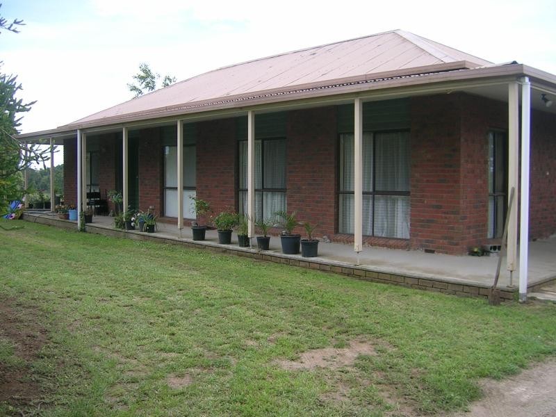 58 Peters Road, Ellinbank VIC 3821
