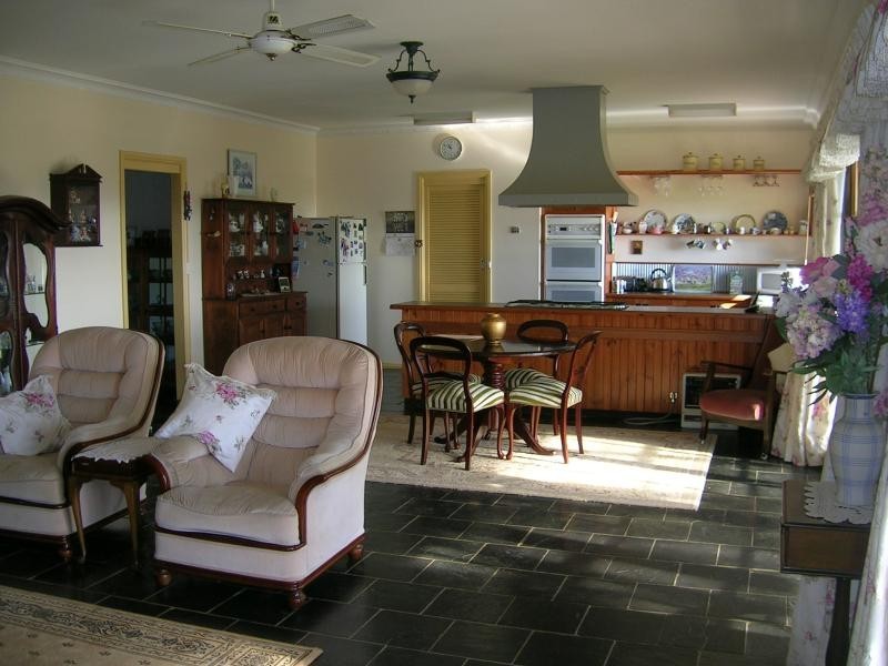 193 Petersons Road, Ellinbank VIC 3821