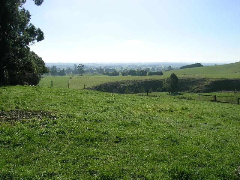 193 Petersons Road, Ellinbank VIC 3821