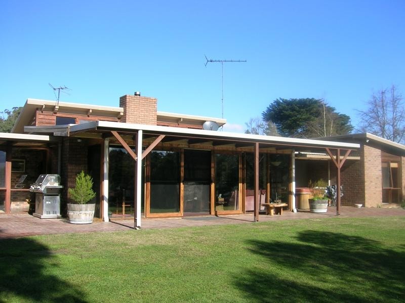 64 Baldwins Road, Nilma North VIC 3821