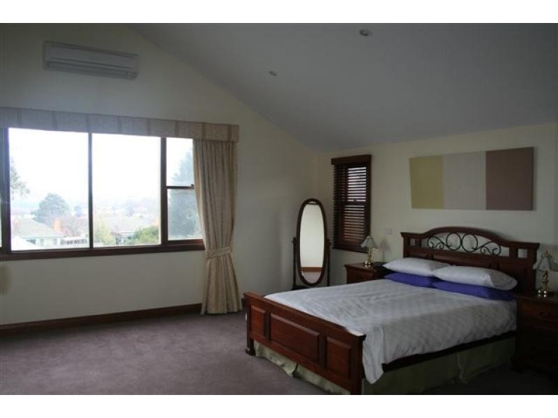 60 Clifford Street, Warragul VIC 3820