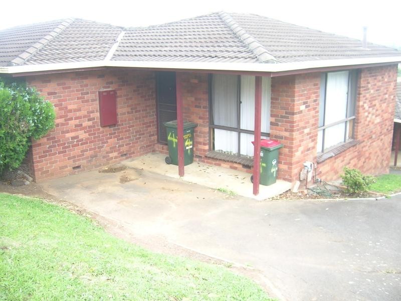 Unit 4/135 Brandy Creek Road, Warragul VIC 3820