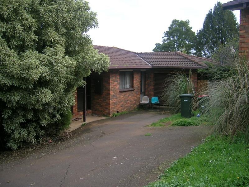 2/135 Brandy Creek Road, Warragul VIC 3820