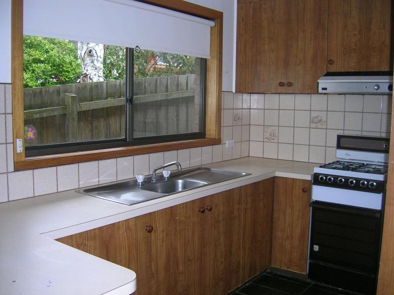 21 Montrose Street, Warragul VIC 3820