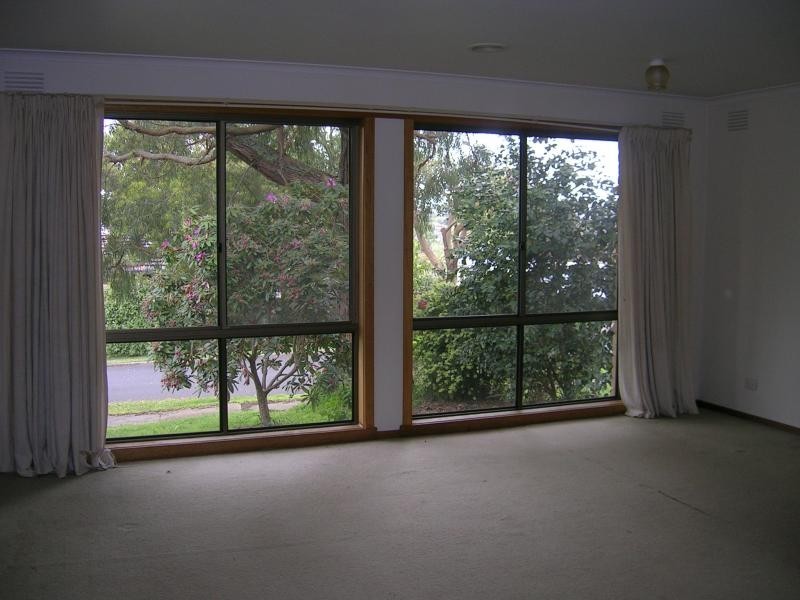 21 Montrose Street, Warragul VIC 3820