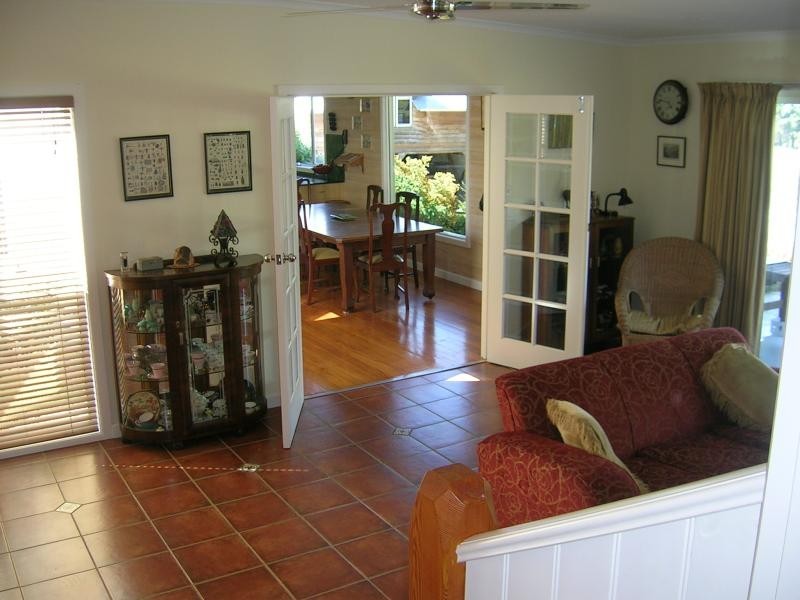 20 Post Office Road, Seaview VIC 3821