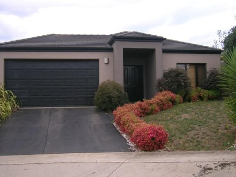 10 Tulip Court, Warragul VIC 3820