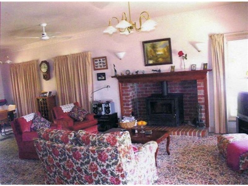 936 Old Sale Road, Buln Buln VIC 3821