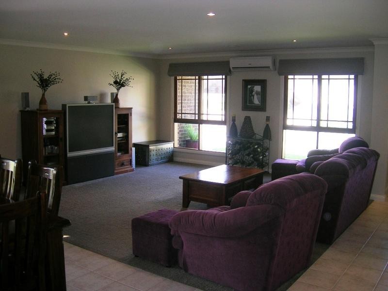 5 Stoll Street, Warragul VIC 3820