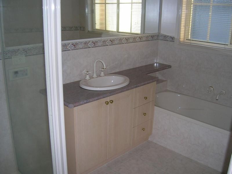 Unit 2/23 Banksia Street, Warragul VIC 3820