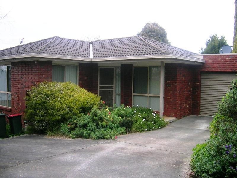 Unit 1 & 2/34 Lilley’s Road, Warragul VIC 3820