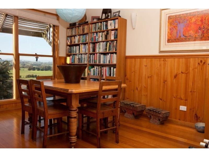 2 Nicolas Court, Warragul VIC 3820