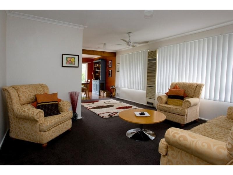 16 Boronia Street, Warragul VIC 3820