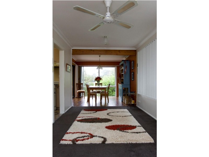 16 Boronia Street, Warragul VIC 3820