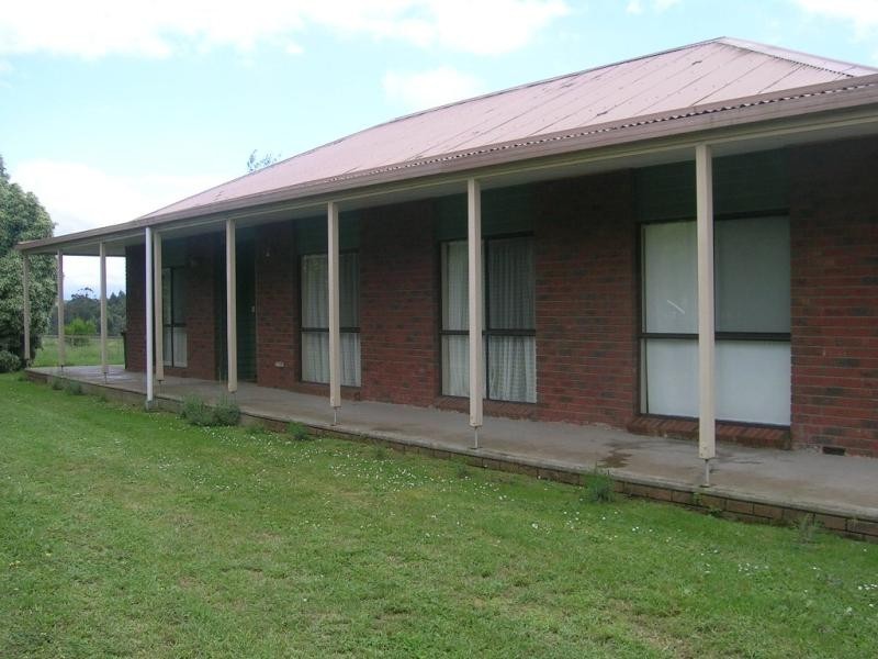 58 Peters Road, Ellinbank VIC 3821