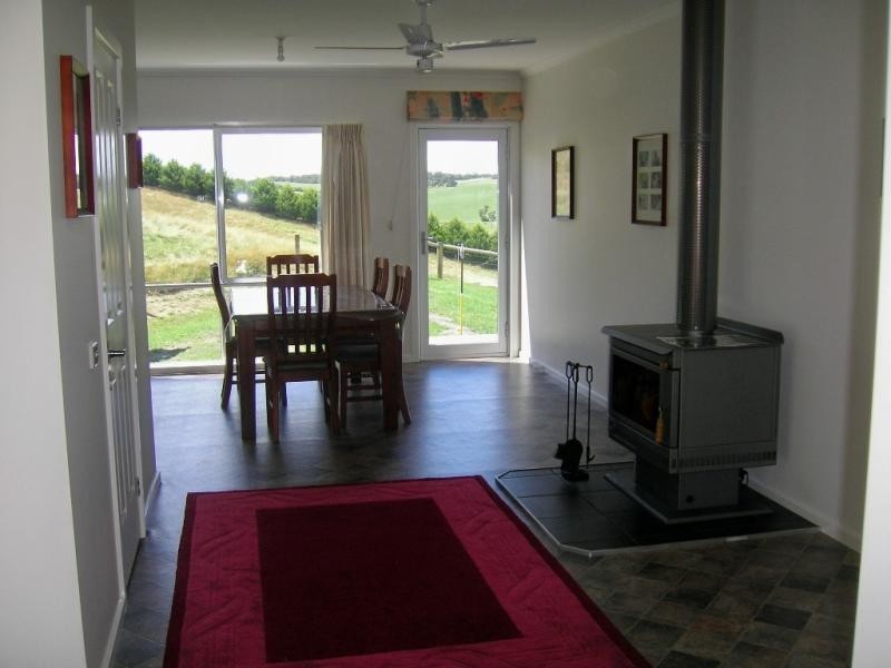 227 Coalville Road, Moe South VIC 3825