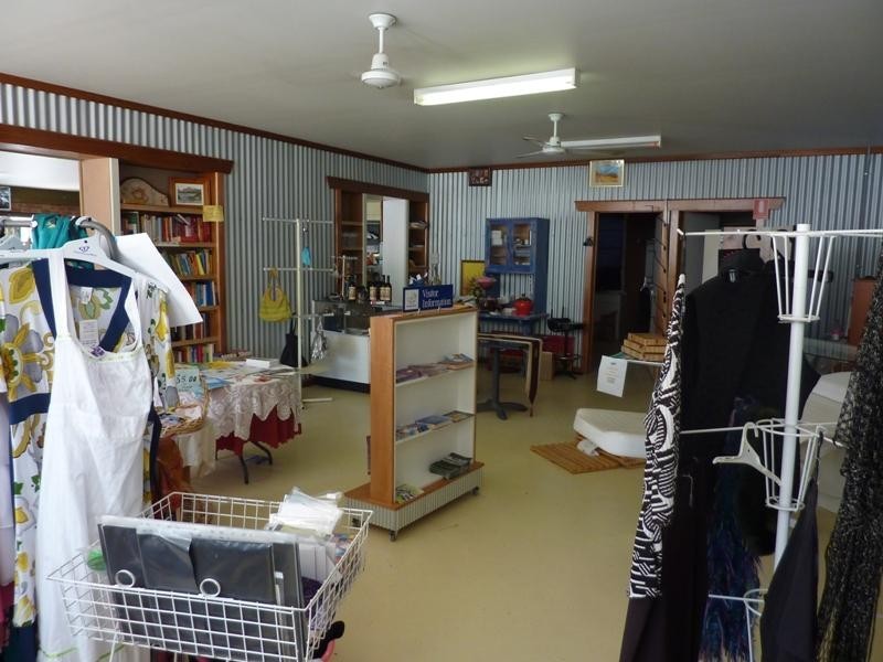 42 Beaconsfield Pde, Glenrowan VIC 3675