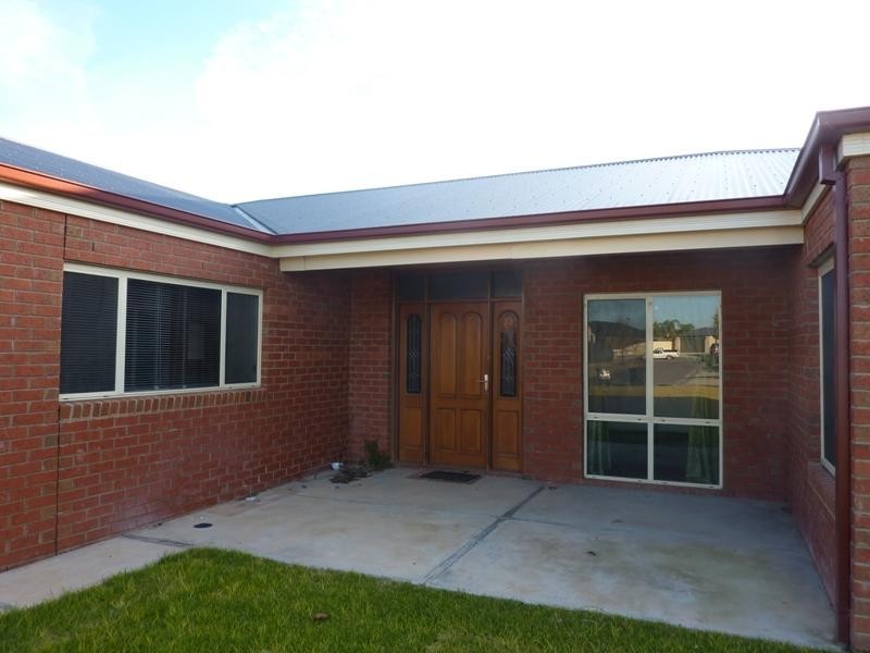 13 Puglisi Court, Wangaratta VIC 3677