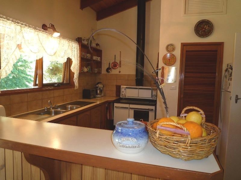 118 Growlers Creek Road, Wandiligong VIC 3744