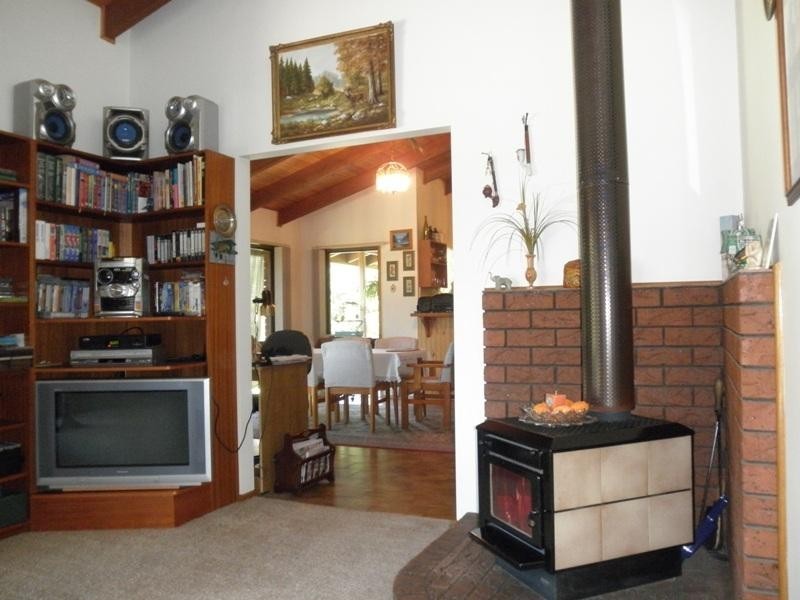 118 Growlers Creek Road, Wandiligong VIC 3744