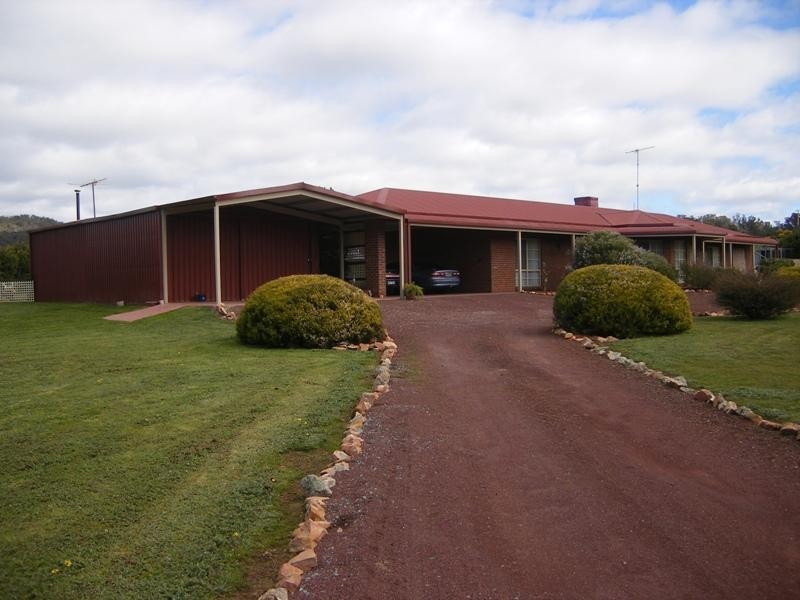 751 Lake Makoan Road, Chesney Vale VIC 3725