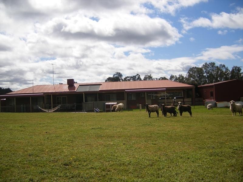 751 Lake Makoan Road, Chesney Vale VIC 3725