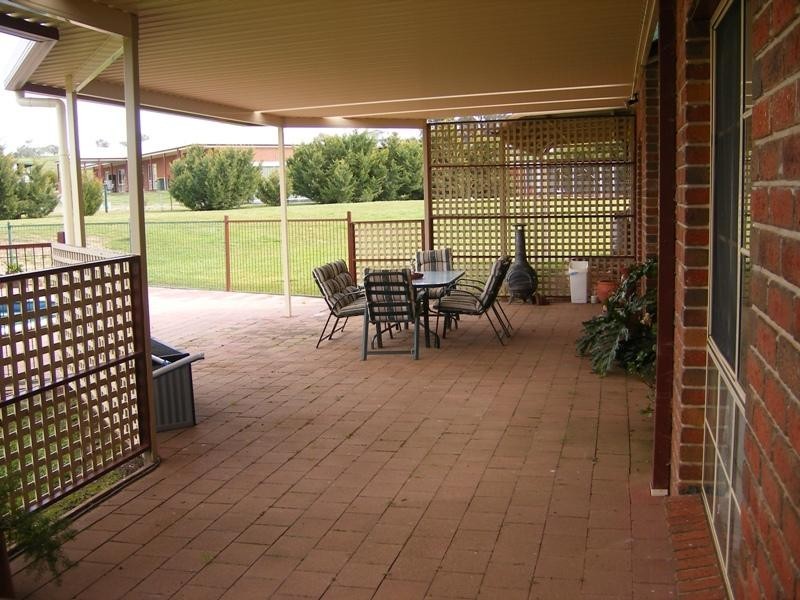 751 Lake Makoan Road, Chesney Vale VIC 3725