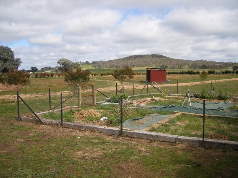 751 Lake Makoan Road, Chesney Vale VIC 3725