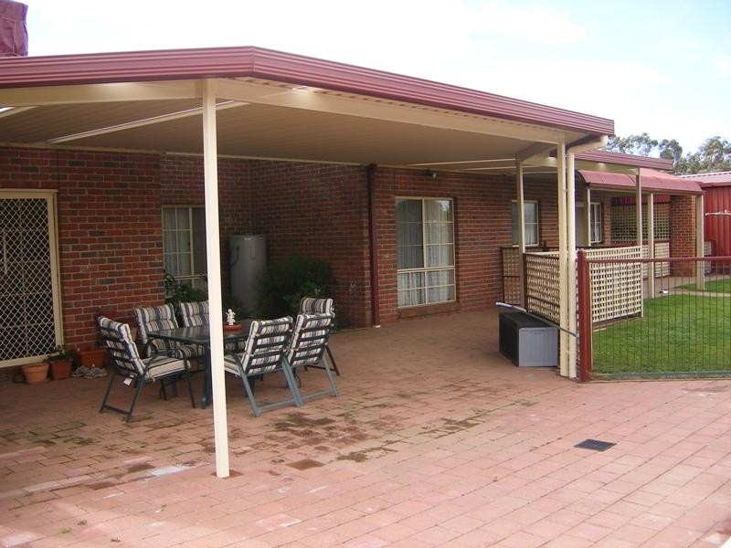 751 Lake Makoan Road, Chesney Vale VIC 3725