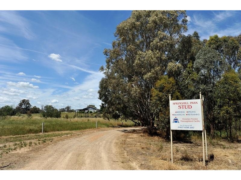 75 McLeans Road, Greta West VIC 3675