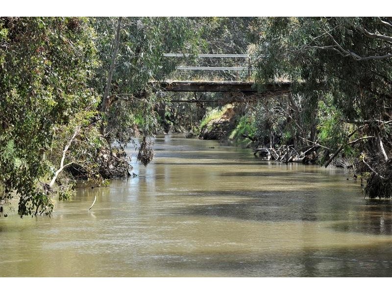 75 McLeans Road, Greta VIC 3675