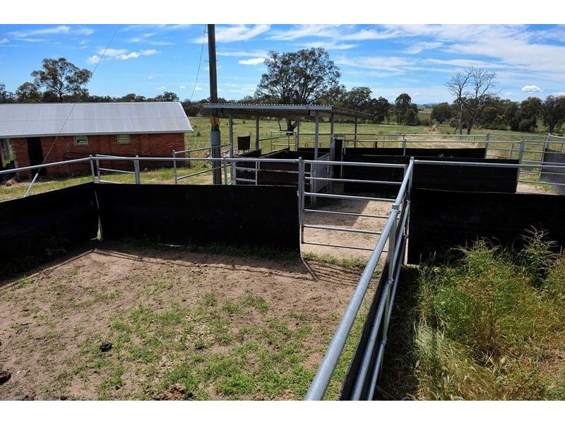 75 McLeans Road, Greta VIC 3675