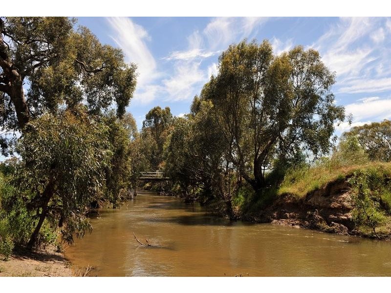 75 McLeans Road, Greta VIC 3675