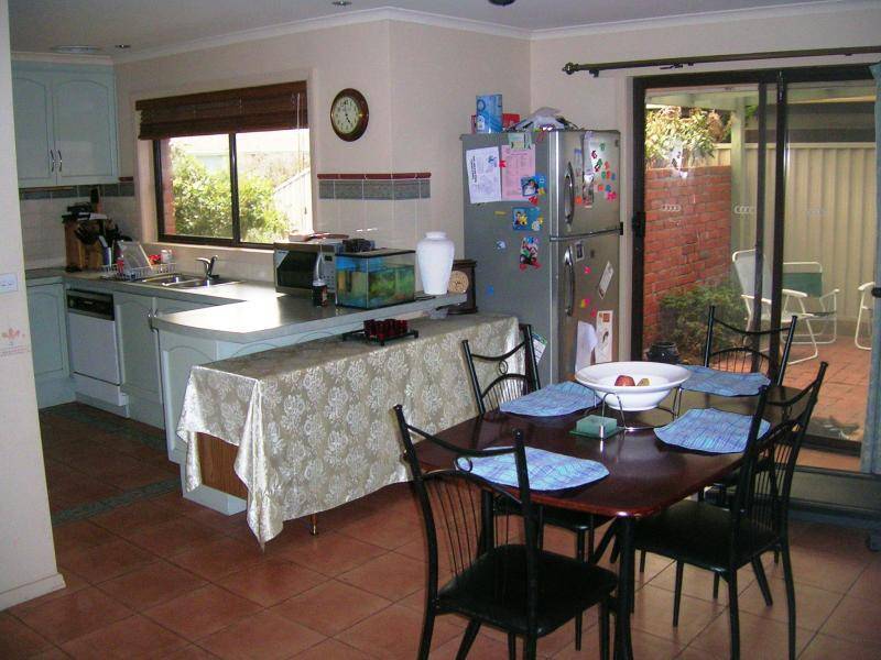 84 GRANDVIEW GROVE, Wendouree VIC 3355