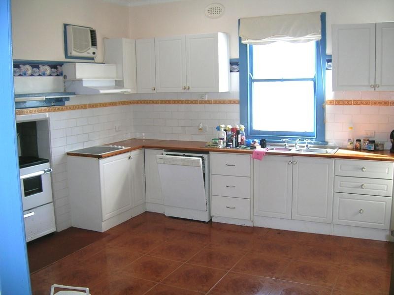 16 ALBERT STREET, Beaufort VIC 3373