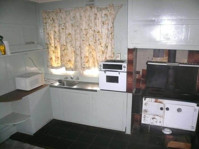 3 SLATERS LANE, Moonambel VIC 3478