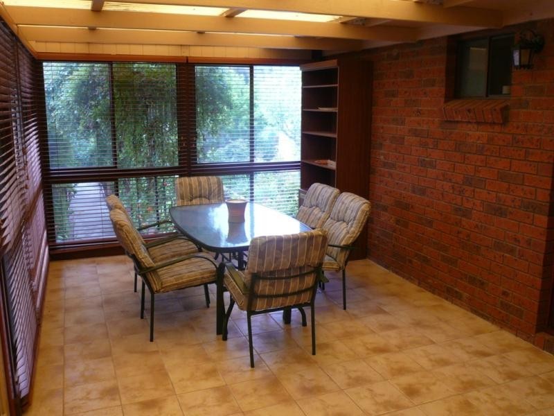 4 TEMPLETON STREET, Avoca VIC 3467