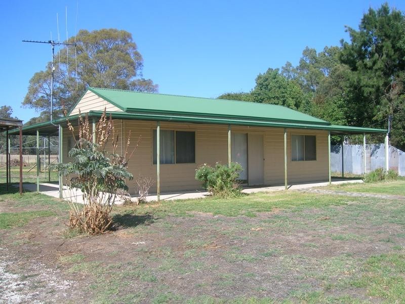 79 Navarre Street, Redbank VIC 3478