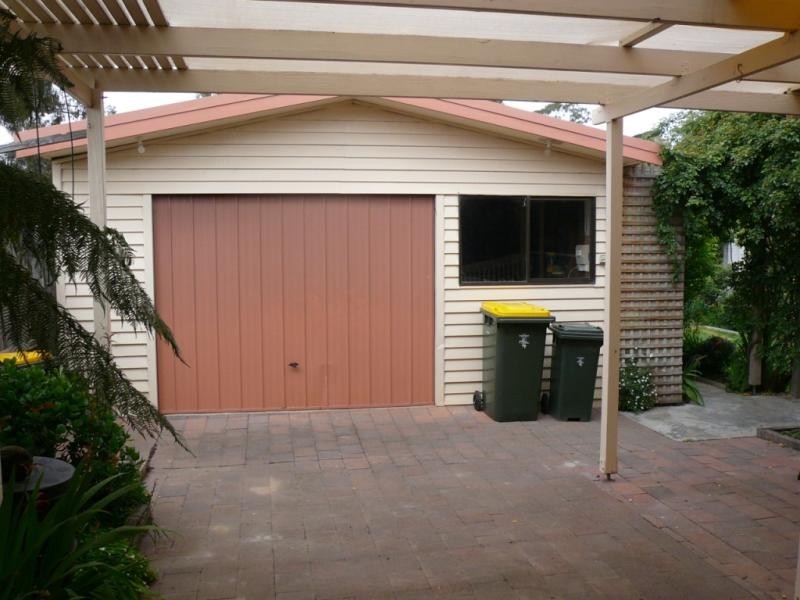 4 TEMPLETON STREET, Avoca VIC 3467