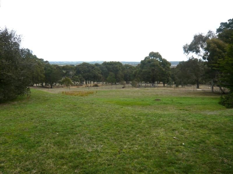 239 Flagstaff Ridge Road, Linton VIC 3360