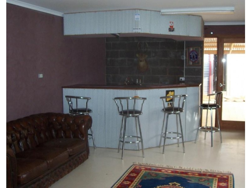 63 High Street, Elmhurst VIC 3469