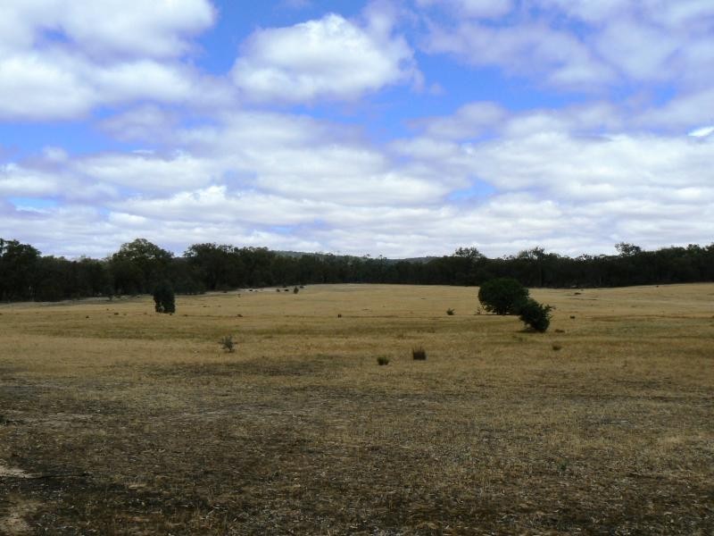 Lot 6/ Sunraysia Hwy, Redbank VIC 3478
