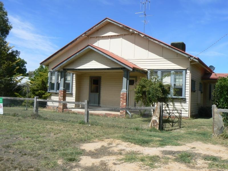 50 Bailey Street,, Amphitheatre VIC 3468