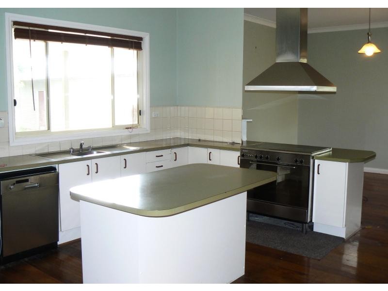 5321 Midland Highway, Elaine VIC 3334