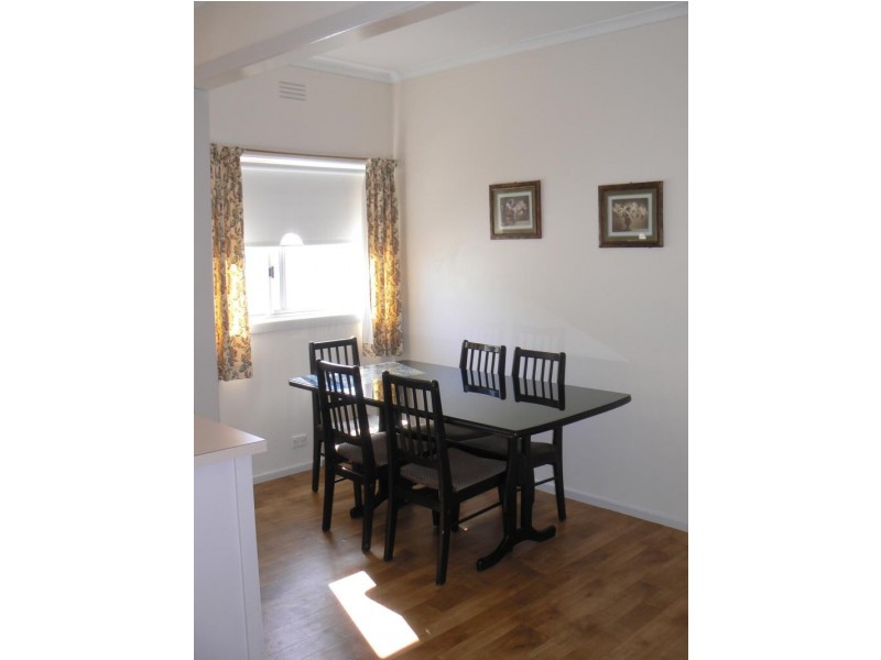 38 Boyce Street, Avoca VIC 3467