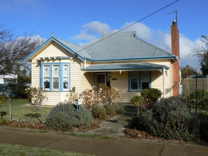 211 High Street, Avoca VIC 3467