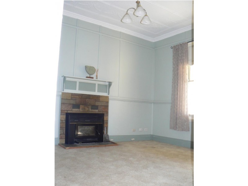 211 High Street, Avoca VIC 3467