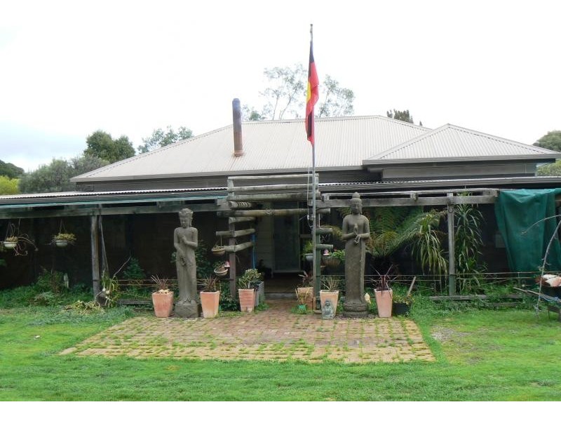 9 Bassalt Road (Eganstown), Daylesford VIC 3460