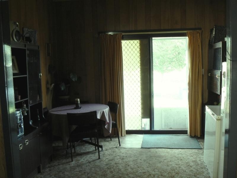 13 Pyrenees Highway, Avoca VIC 3467