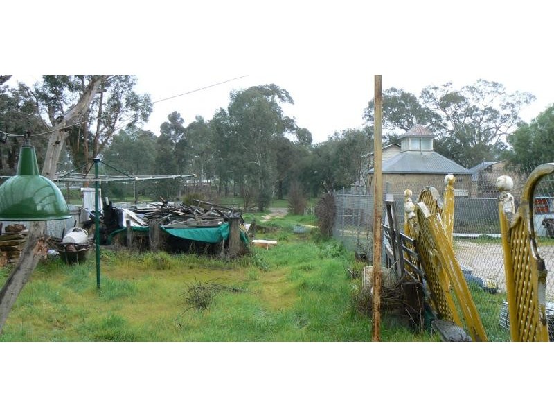 107 A High Street, Avoca VIC 3467